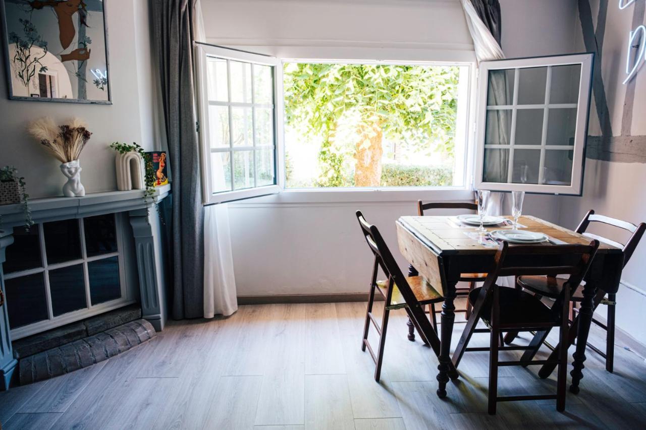 Loveroom Du Perche : Maison Avec Balneo Moulins-la-Marche Extérieur photo